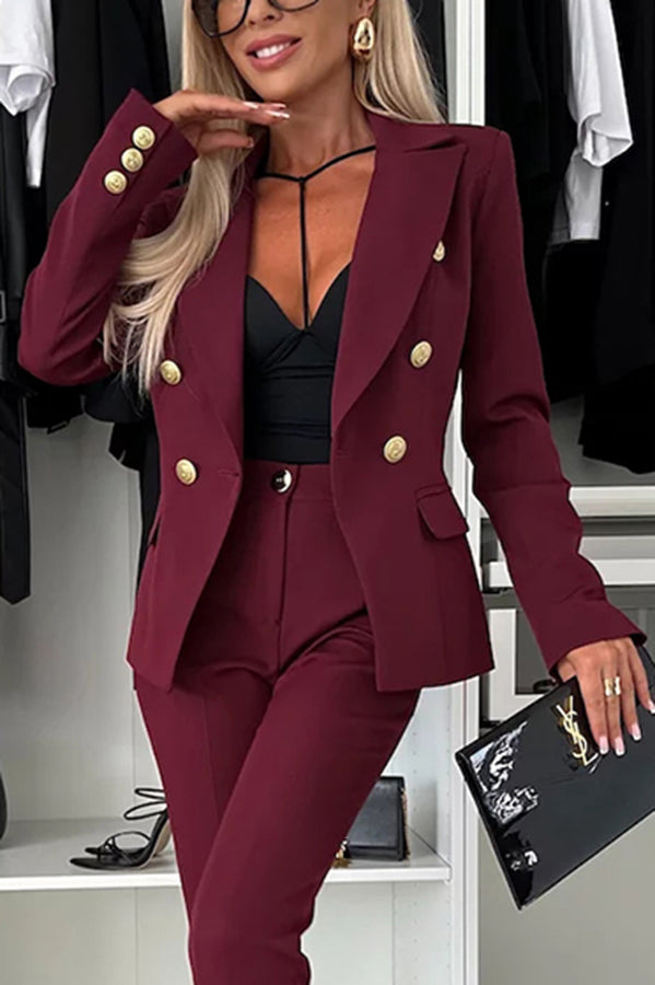 Blazer mit Metallknöpfen